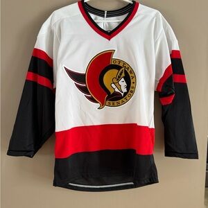 Unisex - CCM Red and Black Hockey Jersey - size S